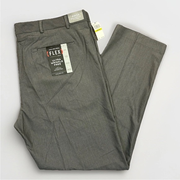 Van Heusen Men's Flex Dress Pants Size 44 x 34 Silver Gray Straight Fit NWT - Picture 1 of 16